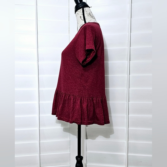 THE GREAT. DISTRESSED PEPLUM TEE/TOP - Picture 3 of 13